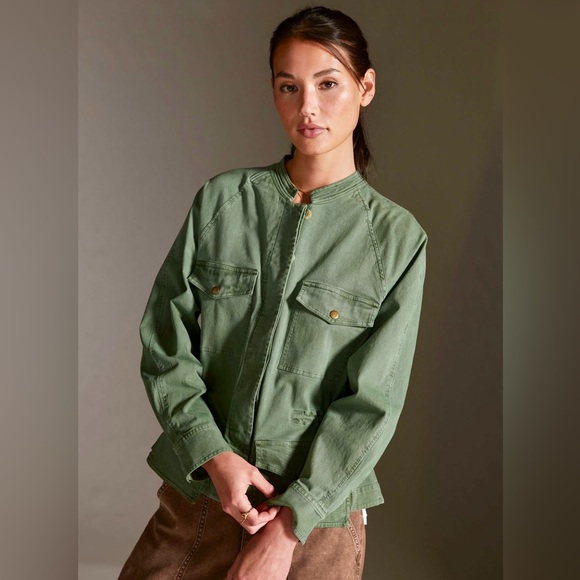 Anthropologie green khaki jacket for spring, summer, fall - Picture 2 of 6